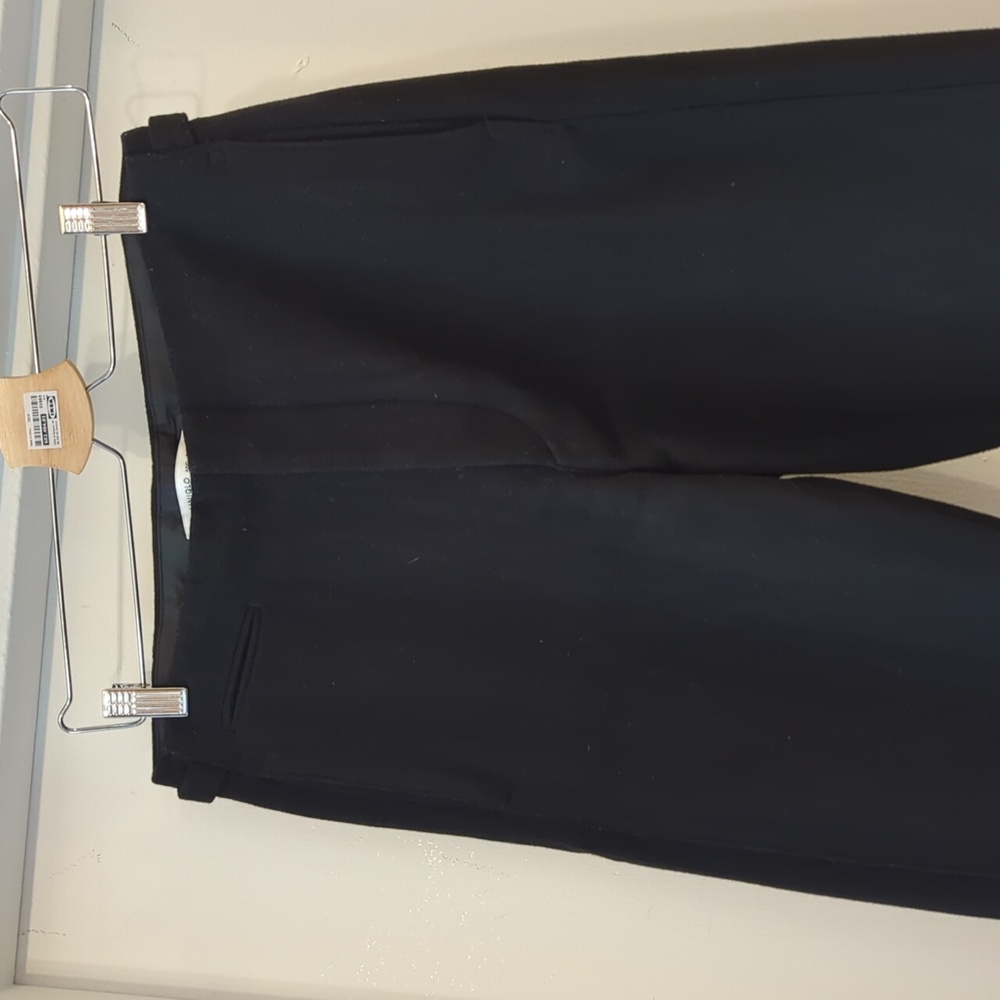 Uniqlo and LeMaire Wool and Cashmere Taper Trouser in Black 8 - Picture 2 of 6